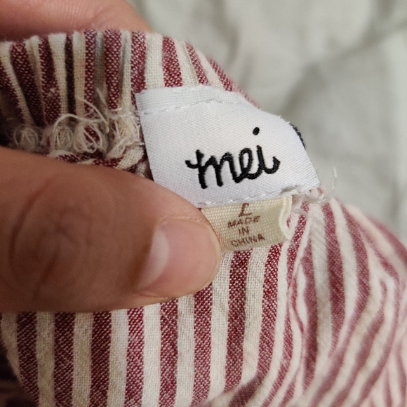 Linen Off The Shoulder Striped Top - Picture 2 of 4